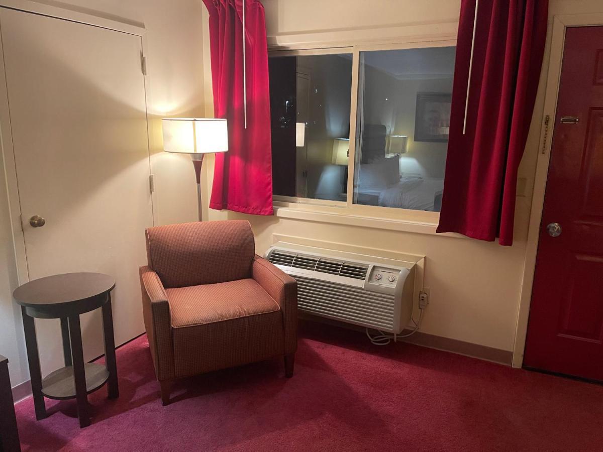 Dollinger'S Motor Inn Albion エクステリア 写真