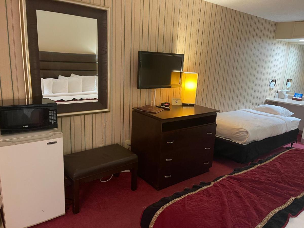 Dollinger'S Motor Inn Albion エクステリア 写真